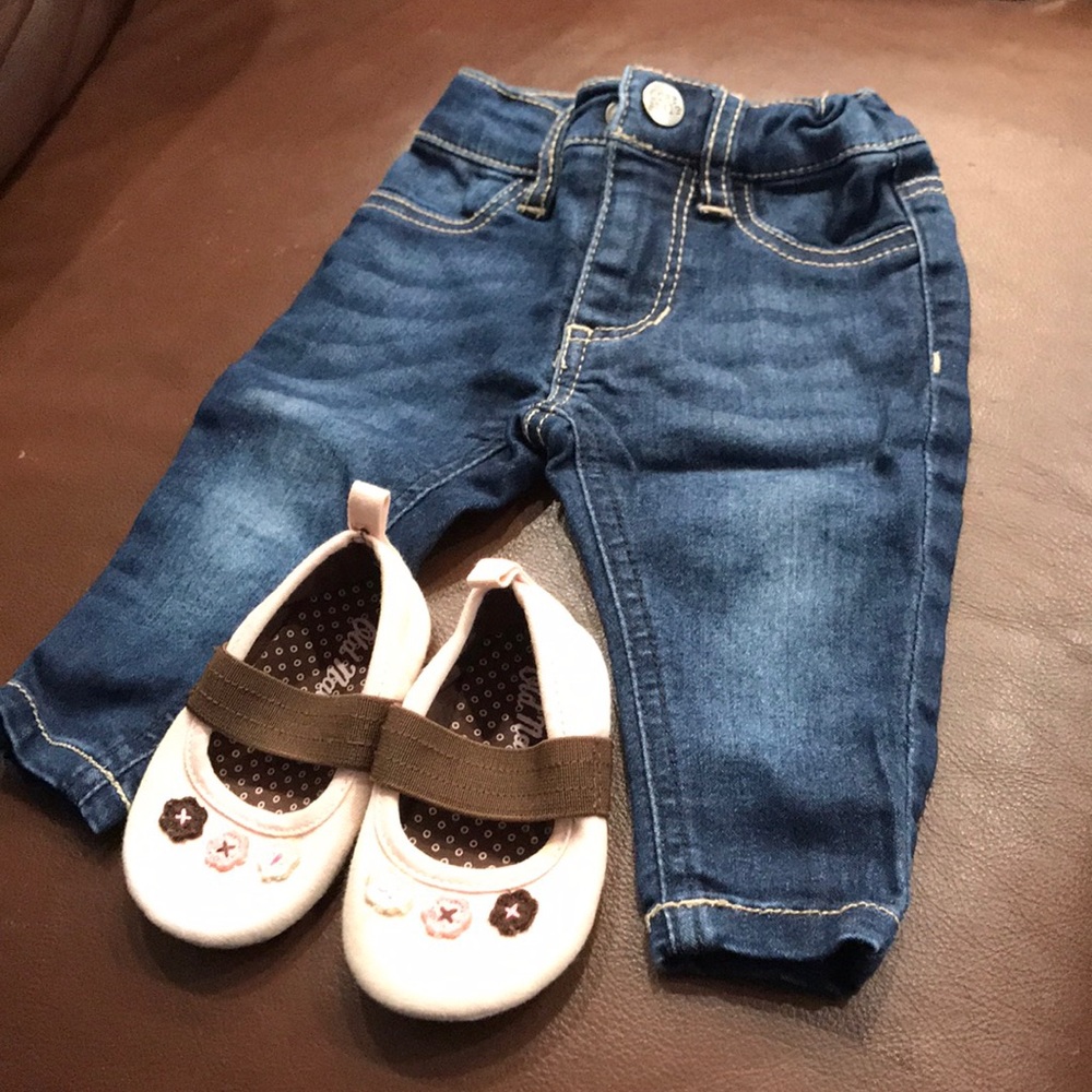 Baby denim pants and crib shoes